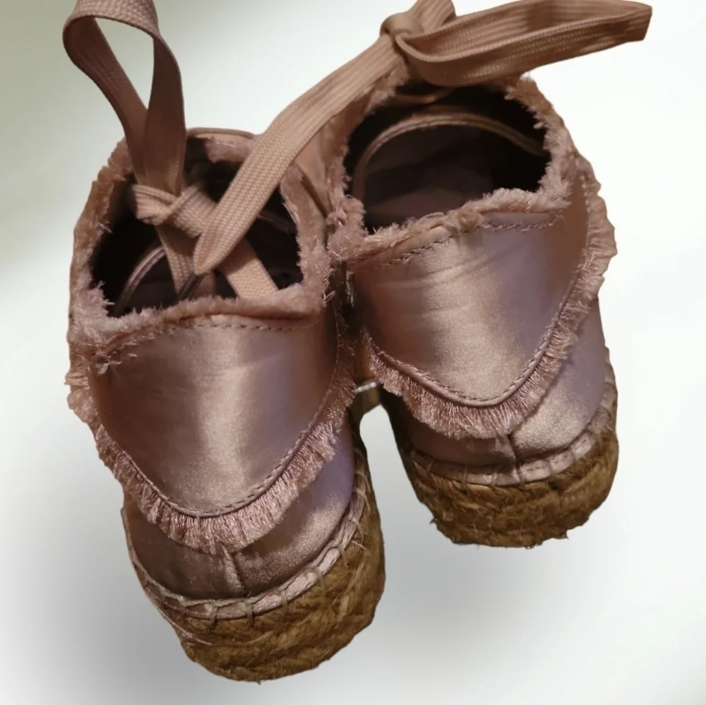 Steve Madden Women's Espadrille Flatform Satin Lace-Up Sneakers Mauve Sz 8.5